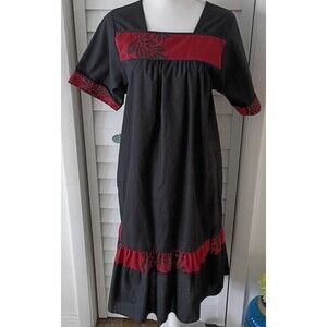 Lucky You Hawaii short sleeve muumuu lightweight L